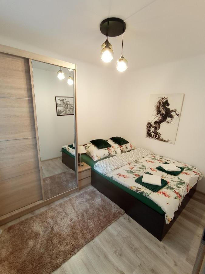 Mk Apartament II Ряшів Екстер'єр фото
